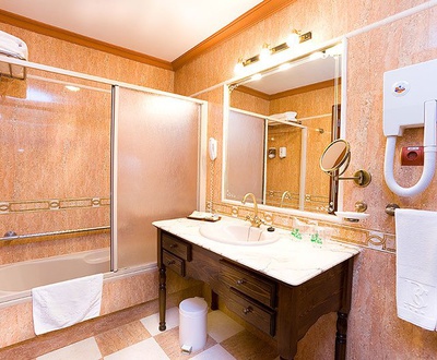 Bathroom San Agustín Beach Club Gran Canarias Hotel
